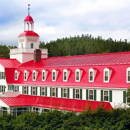 Hotel Tadoussac Exterior foto