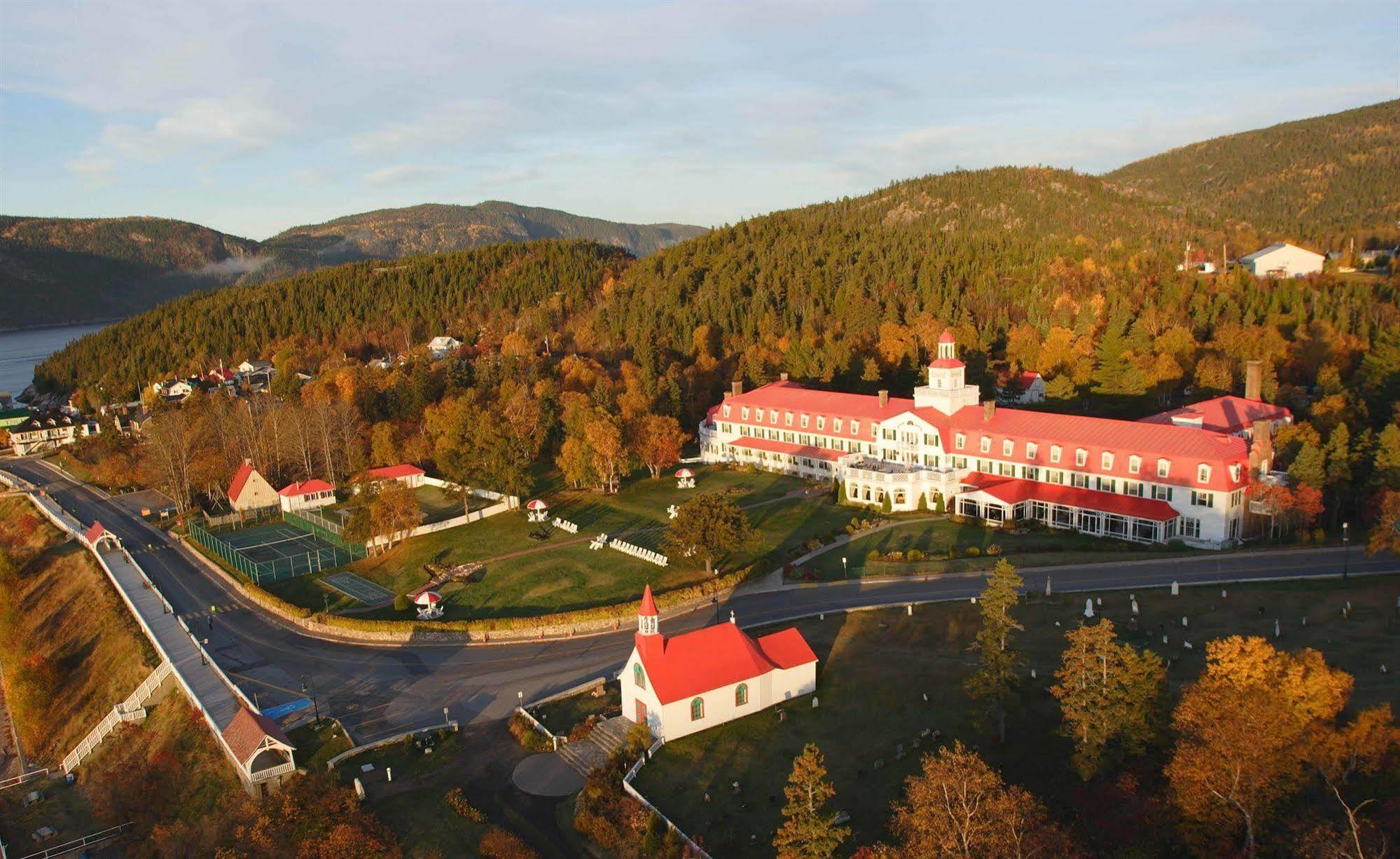 Hotel Tadoussac Exterior foto